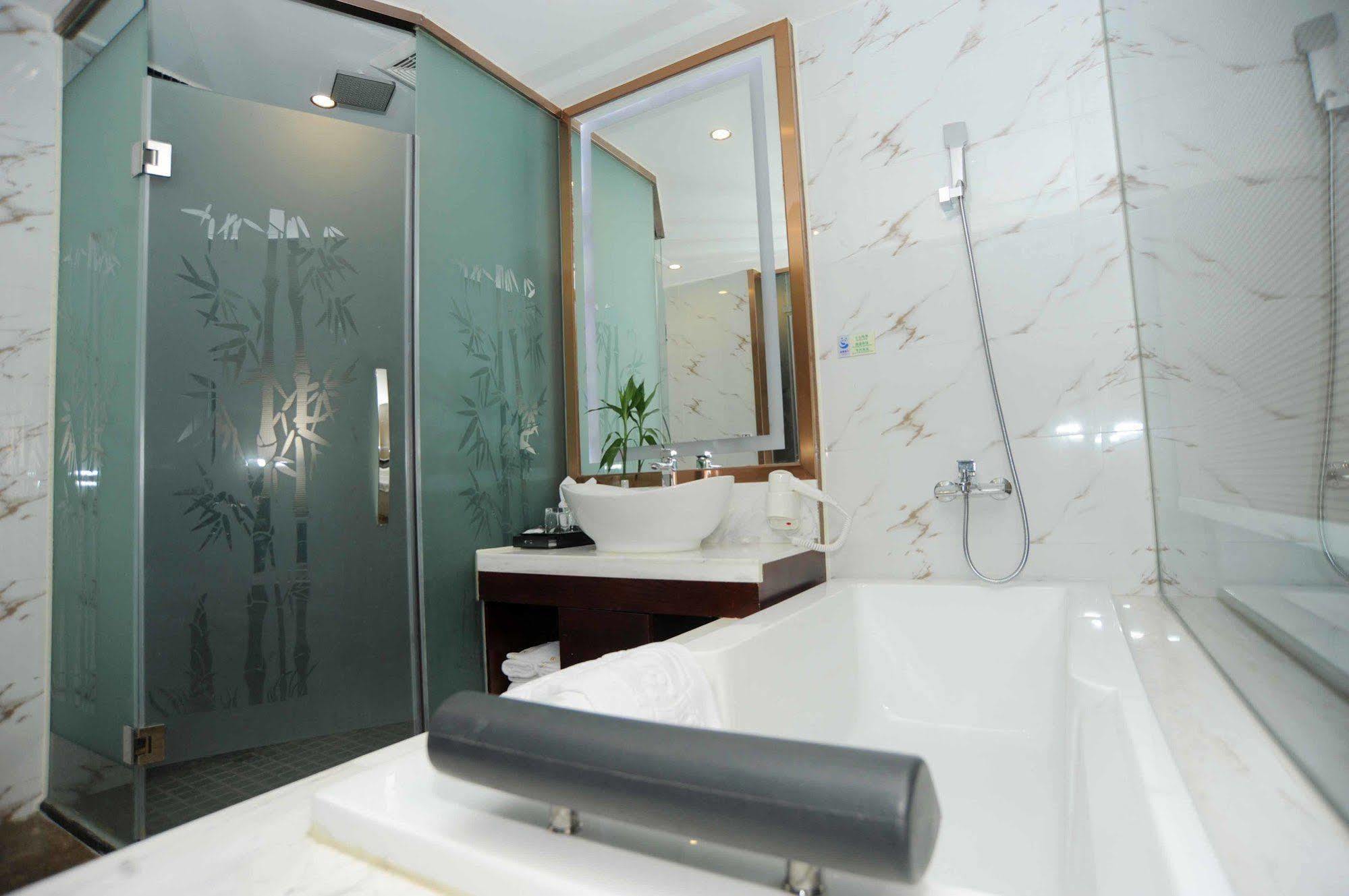 Chengdu Panda Prince Culture Hotel Ngoại thất bức ảnh