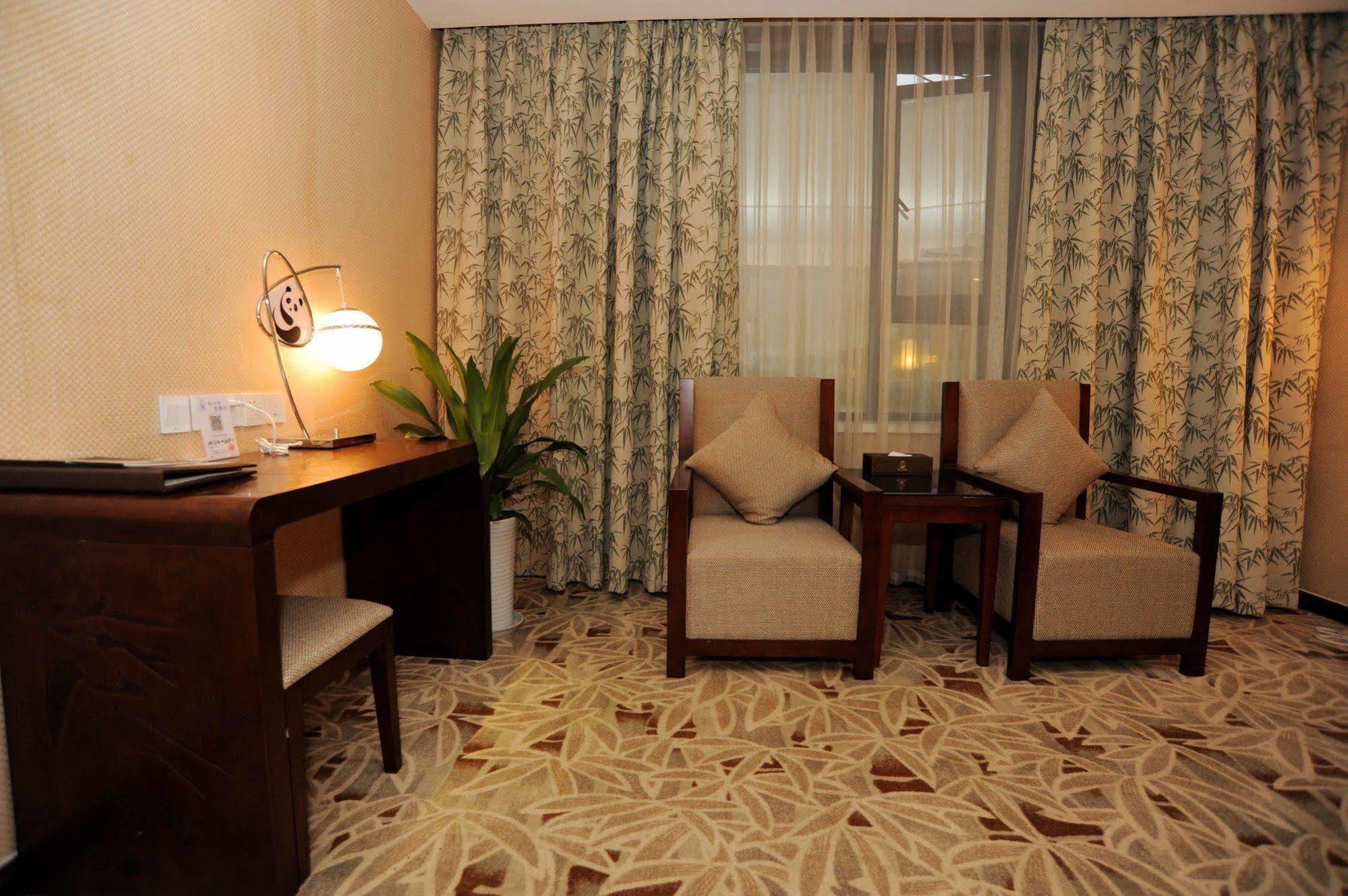 Chengdu Panda Prince Culture Hotel Ngoại thất bức ảnh