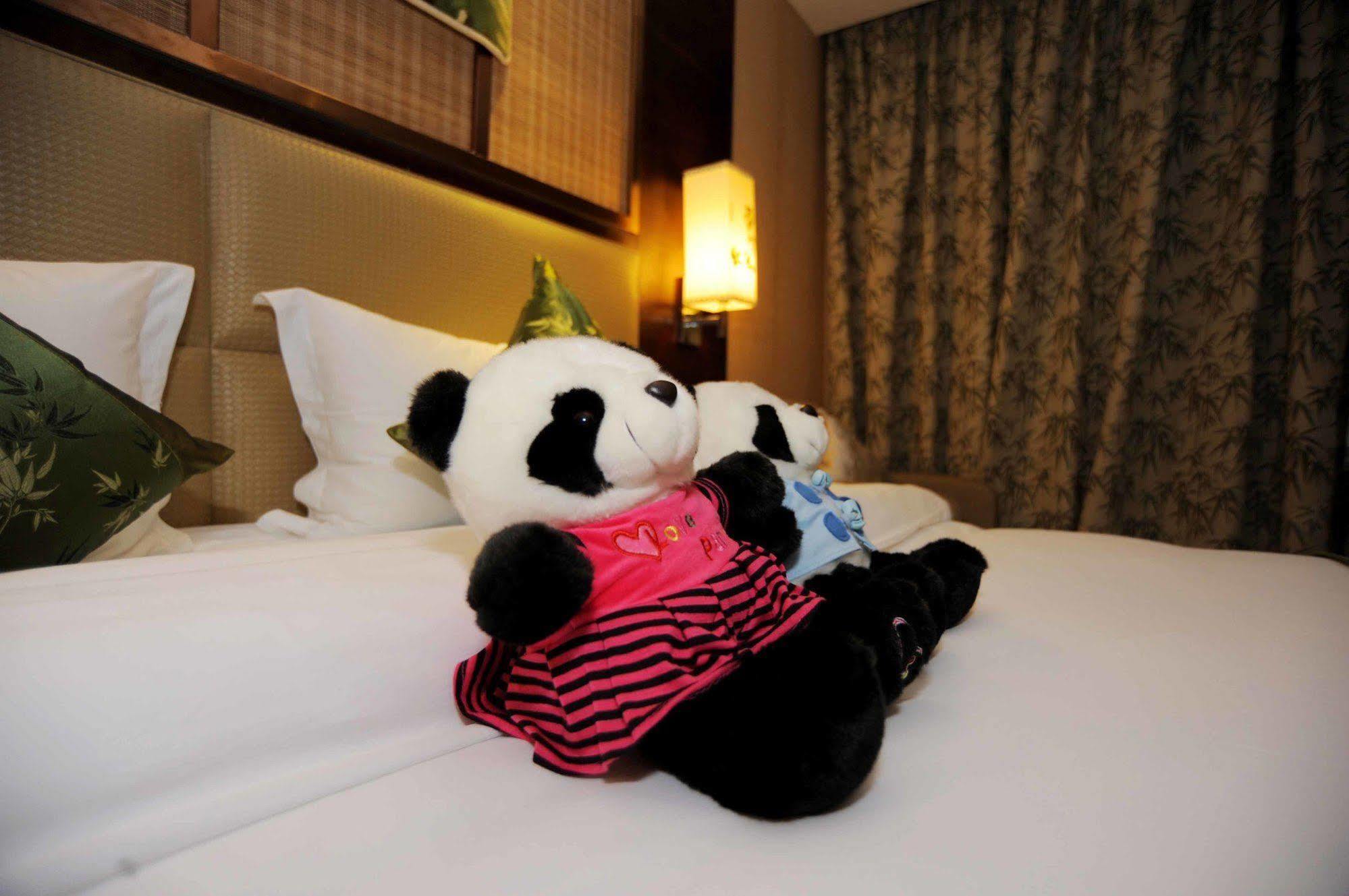 Chengdu Panda Prince Culture Hotel Ngoại thất bức ảnh