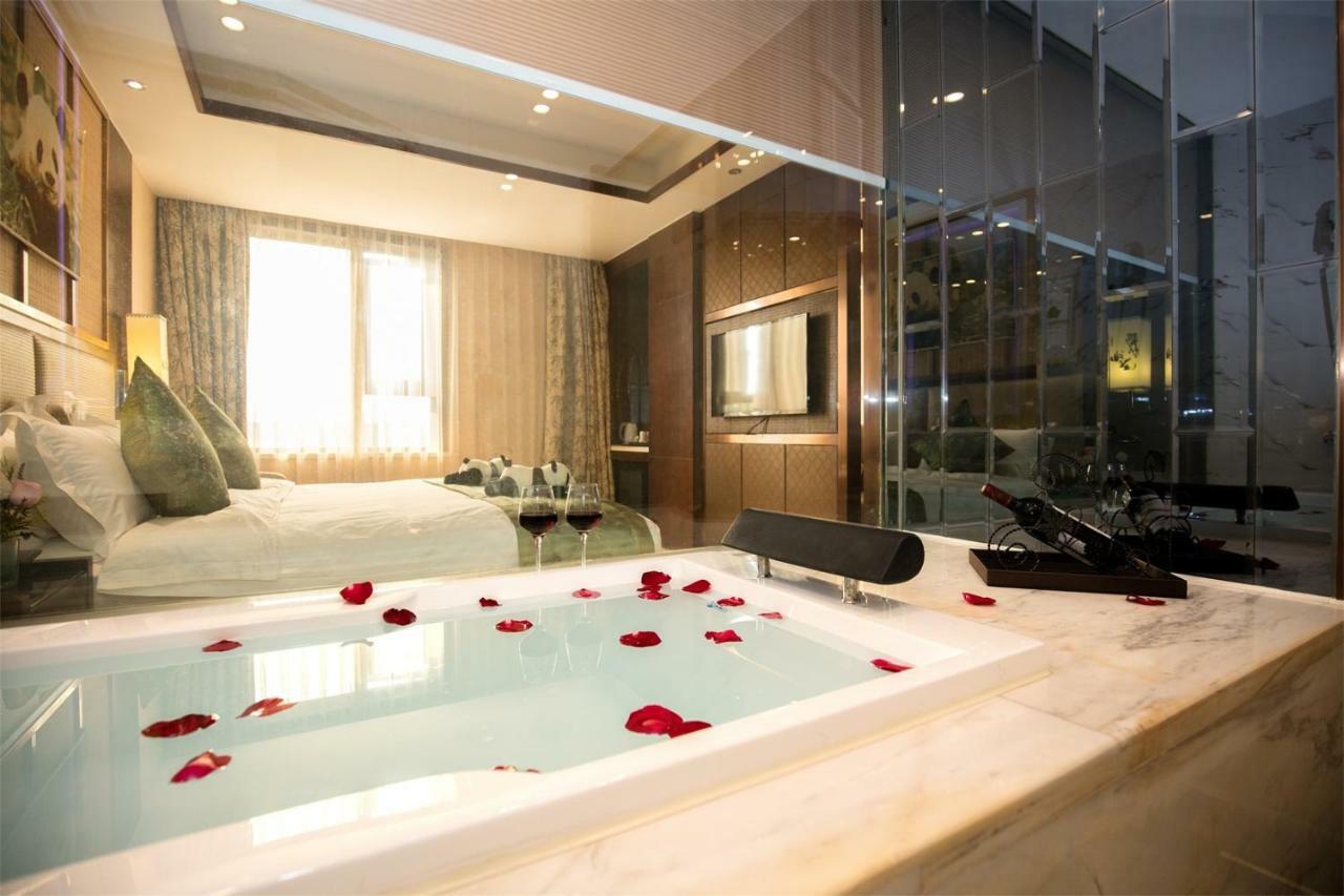 Chengdu Panda Prince Culture Hotel Ngoại thất bức ảnh
