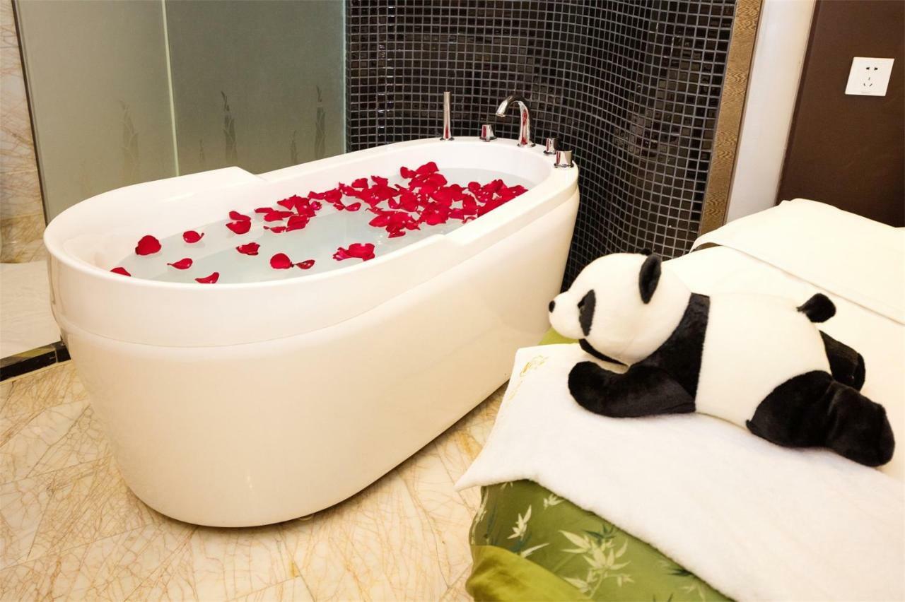 Chengdu Panda Prince Culture Hotel Ngoại thất bức ảnh
